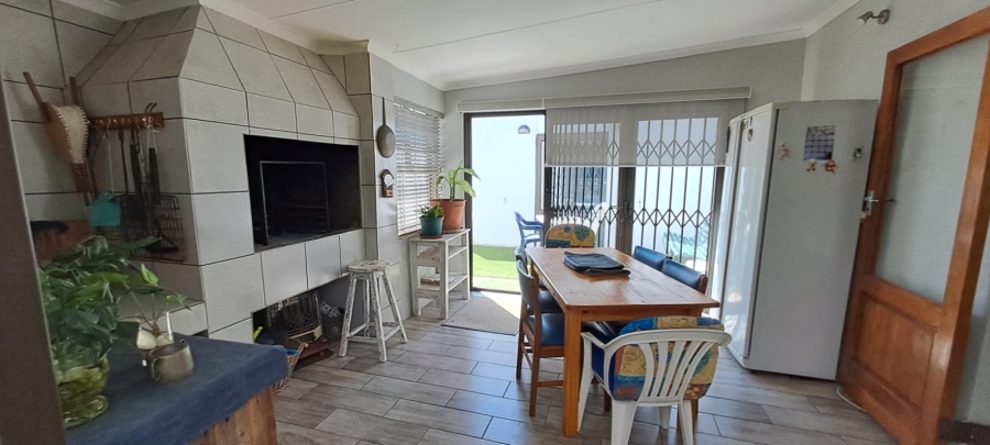 3 Bedroom Property for Sale in Laaiplek Western Cape